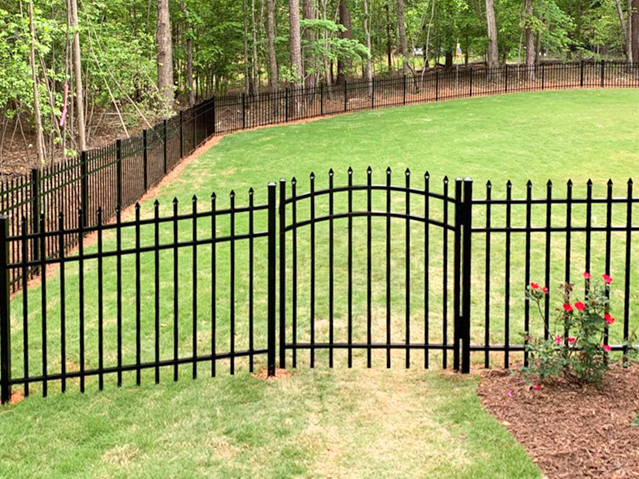 Raleigh-Durham NC Wrought Iron fence installation for the Raleigh-Durham North Carolina area.